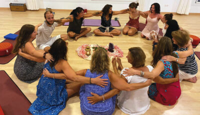 Yogalehrer Ausbildung Spanien Kavitayoga
